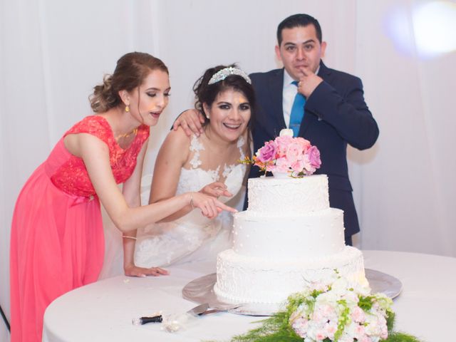La boda de Karina  y Dennis  en Hidalgo, Michoacán 24