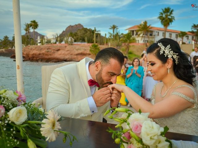 La boda de Mitsunori y Keila en Guaymas-San Carlos, Sonora 16