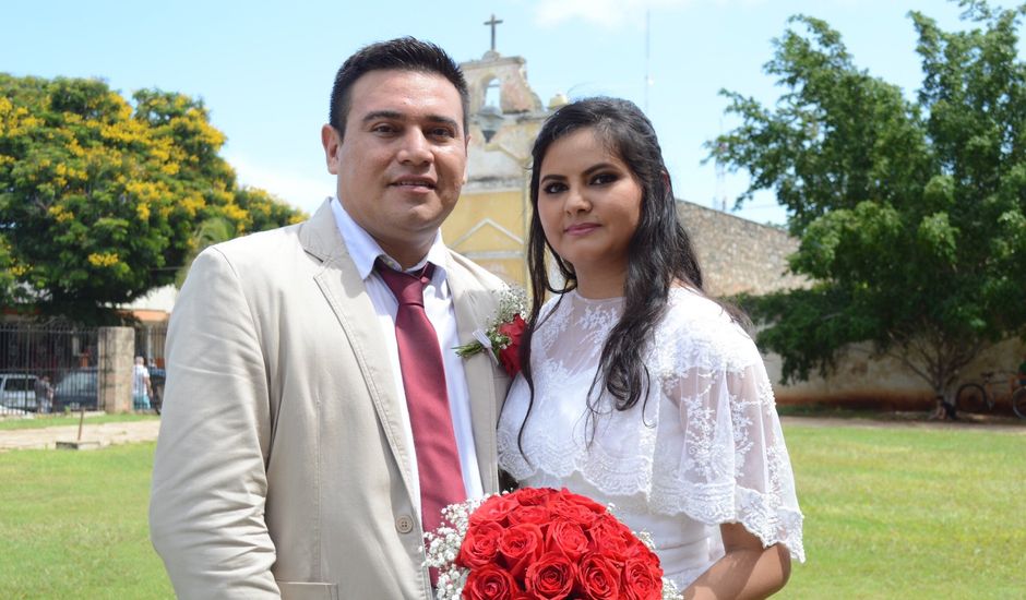 La boda de Franco y Yaremi  en Oxkutzcab, Yucatán