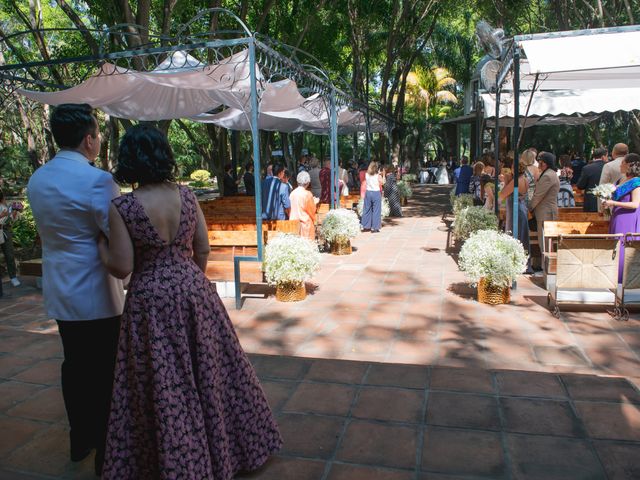 La boda de Cesar y Carolina en Cuernavaca, Morelos 13