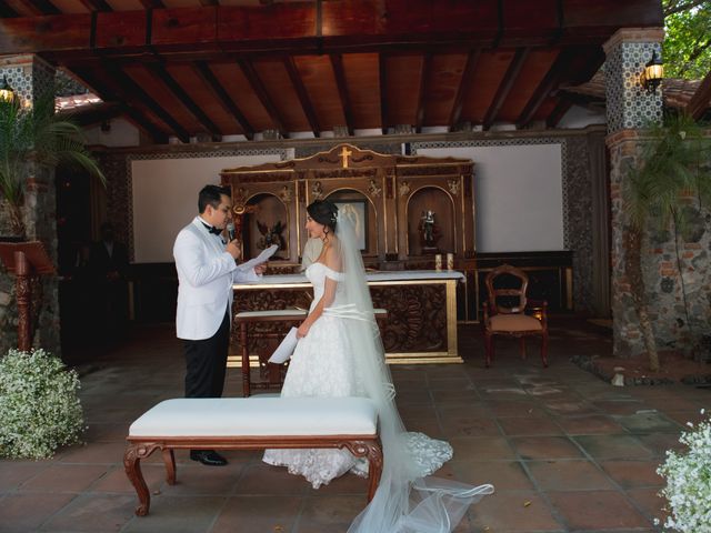 La boda de Cesar y Carolina en Cuernavaca, Morelos 18