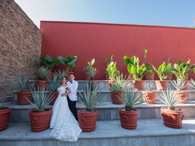 La boda de Cesar y Carolina en Cuernavaca, Morelos 24