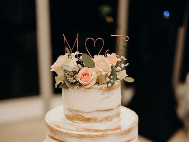 La boda de Marco  y Isabel  en León, Guanajuato 14
