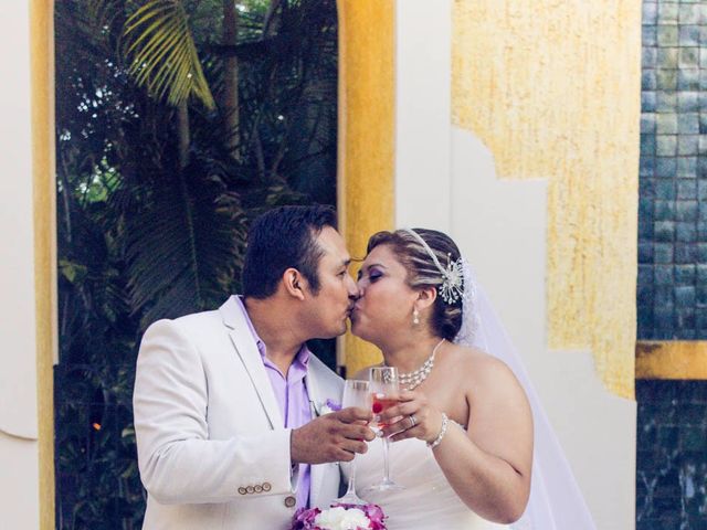 La boda de Juan Antonio y Karla en Playa del Carmen, Quintana Roo 12