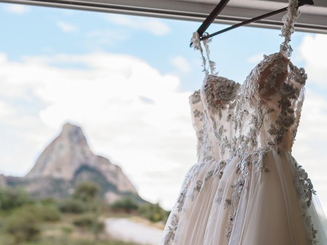 La boda de Arturo y Vania en Bernal, Querétaro 6