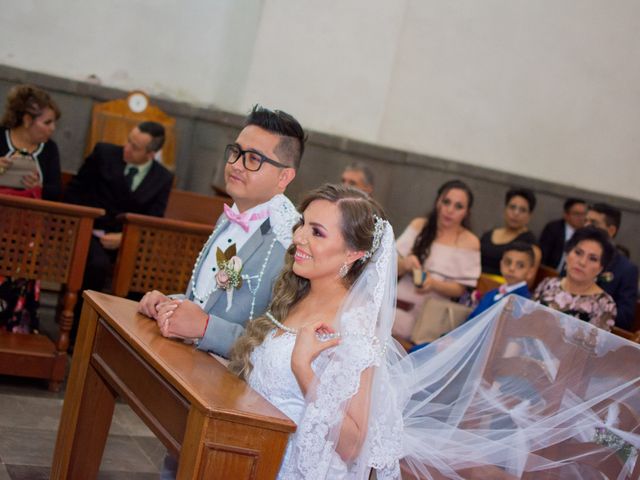 La boda de Marco y Yuliana en Xochimilco, Ciudad de México 24