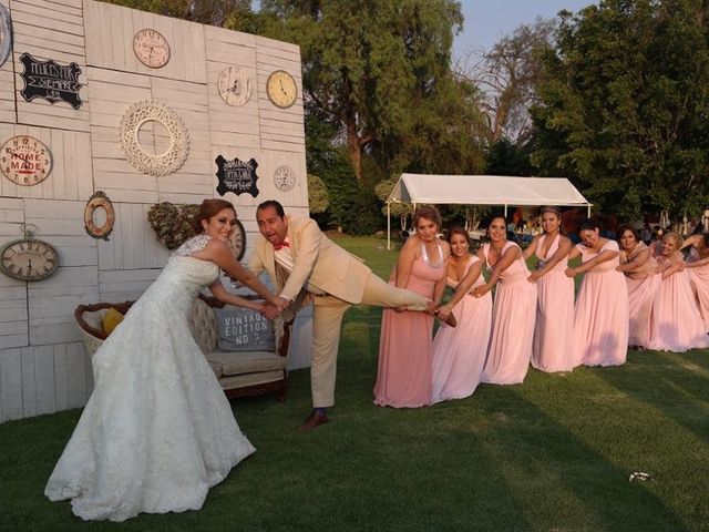 La boda de Hugo y Lupita en Apaseo El Grande, Guanajuato 26