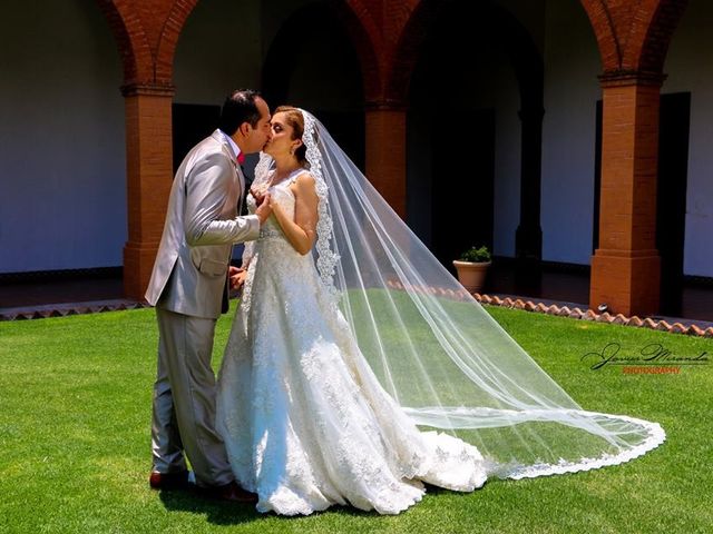 La boda de Hugo y Lupita en Apaseo El Grande, Guanajuato 53