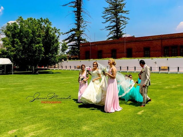 La boda de Hugo y Lupita en Apaseo El Grande, Guanajuato 55