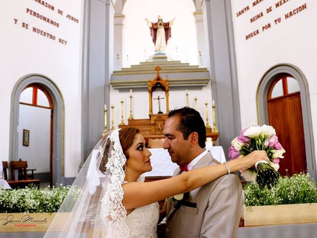 La boda de Hugo y Lupita en Apaseo El Grande, Guanajuato 56