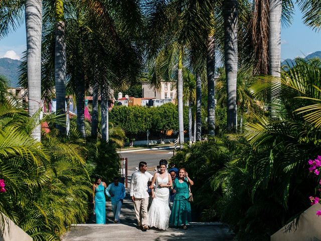 La boda de Arnulfo y Gabriela en Ixtapa Zihuatanejo, Guerrero 5