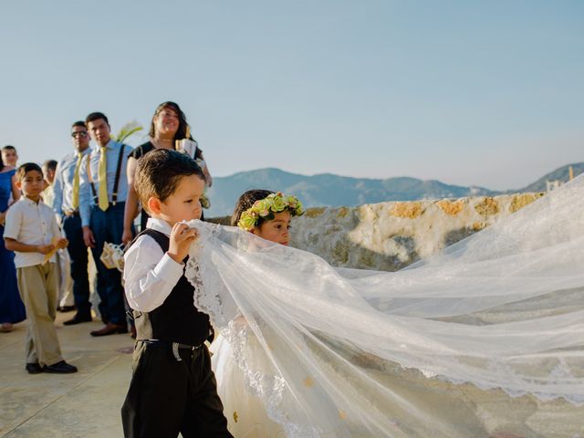 La boda de Irving y Fabiola en Acapulco, Guerrero 40