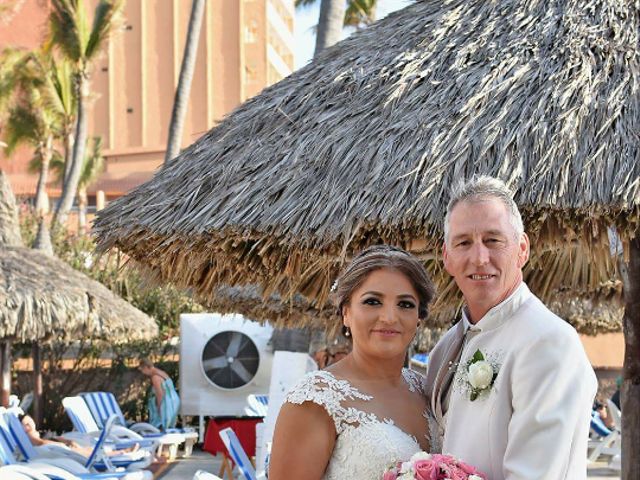 La boda de Andy y Faby  en Mazatlán, Sinaloa 25