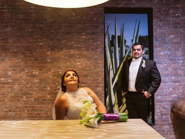 La boda de Waldemar y Brenda en Tlajomulco de Zúñiga, Jalisco 48