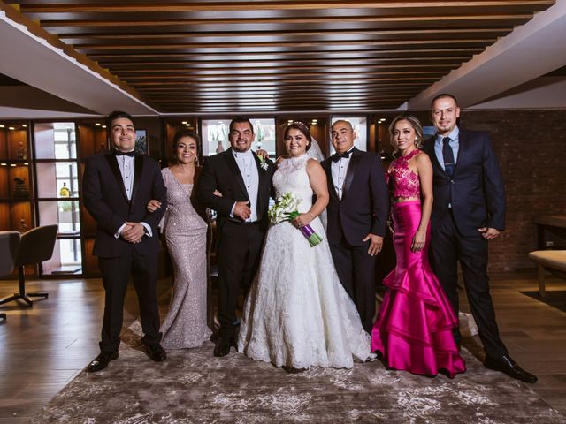 La boda de Waldemar y Brenda en Tlajomulco de Zúñiga, Jalisco 49