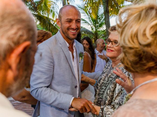 La boda de Gabriel y Shinkari en Playa del Carmen, Quintana Roo 40