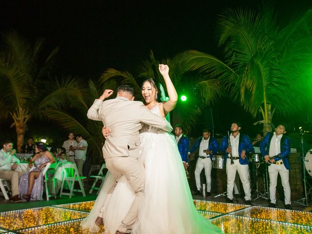 La boda de Alan y Mónica en Puerto Vallarta, Jalisco 9
