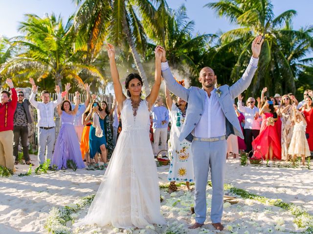 La boda de Gabriel y Shinkari en Playa del Carmen, Quintana Roo 31