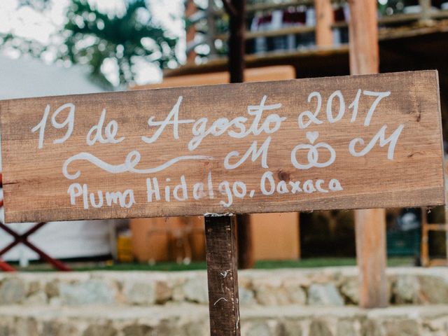 La boda de Manuel y Monica en Pluma Hidalgo, Oaxaca 11