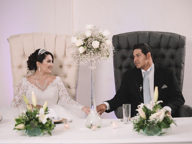 La boda de Héctor y Karen en León, Guanajuato 14