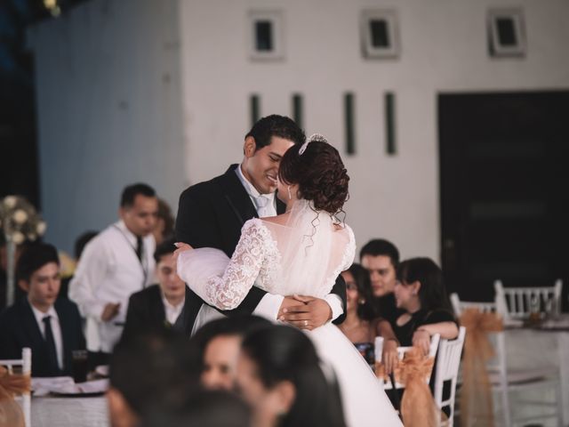 La boda de Héctor y Karen en León, Guanajuato 18