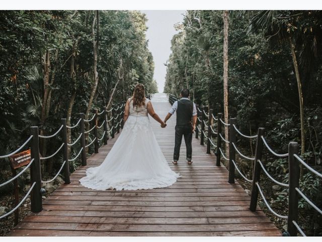 La boda de Josué  y Adriana  en Playa del Carmen, Quintana Roo 5