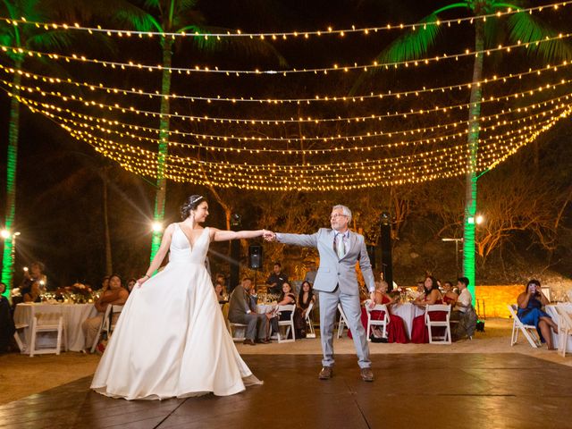 La boda de Chris y Paulina en Puerto Vallarta, Jalisco 3