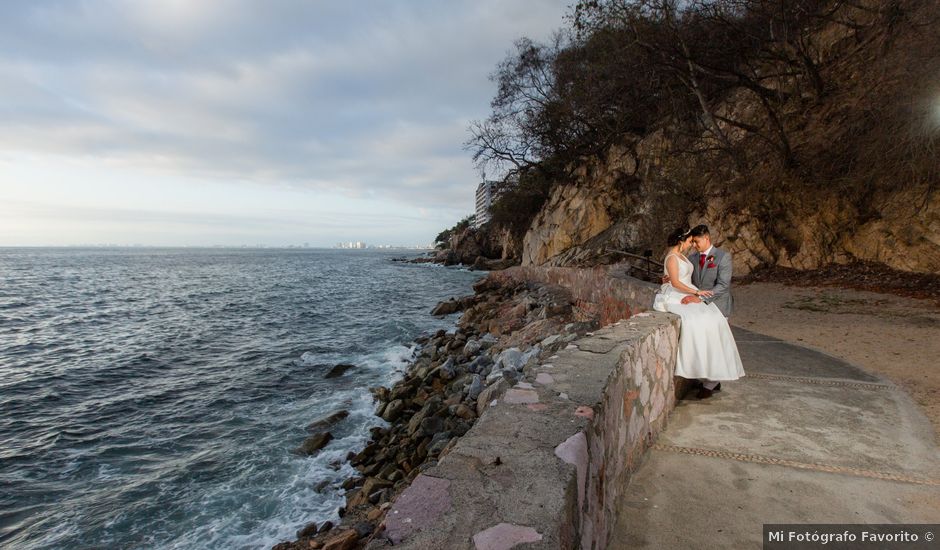 La boda de Chris y Paulina en Puerto Vallarta, Jalisco