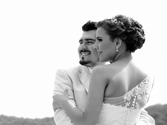La boda de Sebastián y Evelin  en Huatulco, Oaxaca 3