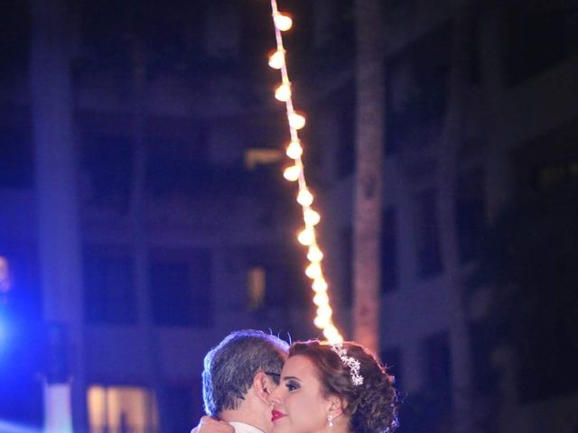 La boda de Sebastián y Evelin  en Huatulco, Oaxaca 14