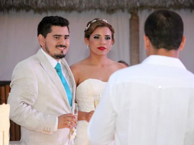 La boda de Sebastián y Evelin  en Huatulco, Oaxaca 25
