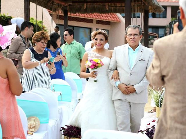La boda de Sebastián y Evelin  en Huatulco, Oaxaca 27