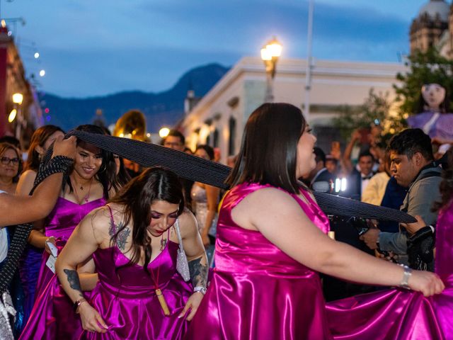 La boda de David y Viridiana en Oaxaca, Oaxaca 15