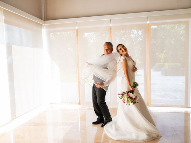 La boda de Abrahan y Elena en Zapopan, Jalisco 16