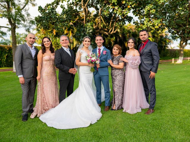 La boda de Abrahan y Elena en Zapopan, Jalisco 53