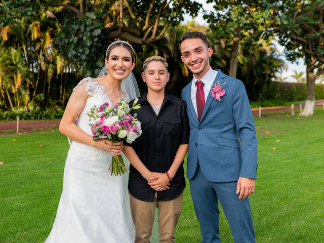 La boda de Abrahan y Elena en Zapopan, Jalisco 54