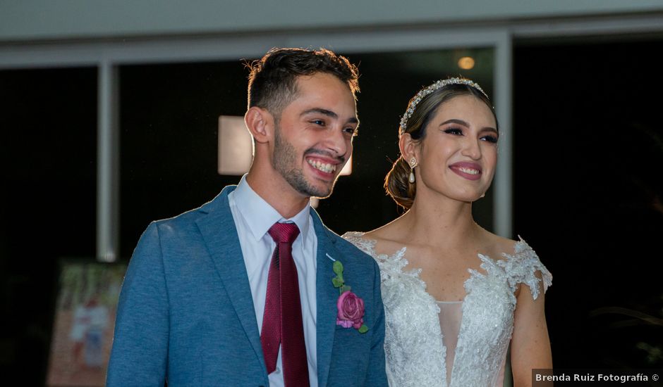 La boda de Abrahan y Elena en Zapopan, Jalisco