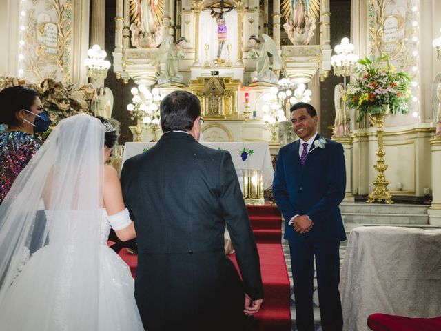 La boda de Enrique y Andrea en Almoloya de Juárez, Estado México 43