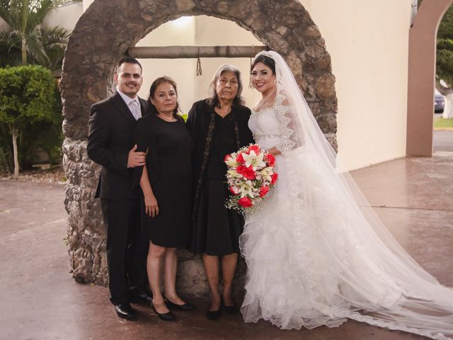 La boda de Carlos y Julieta en Ciudad Obregón, Sonora 19