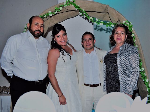 La boda de Miguel y Lilia en Pedregal, Ciudad de México 229