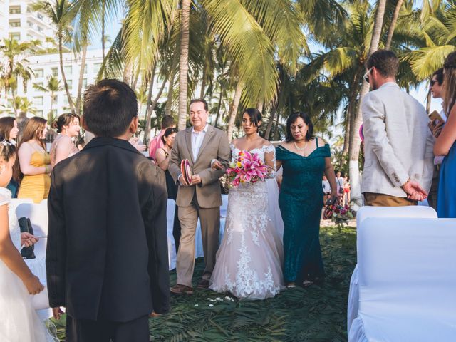 La boda de Matt y Viri en Acapulco, Guerrero 23