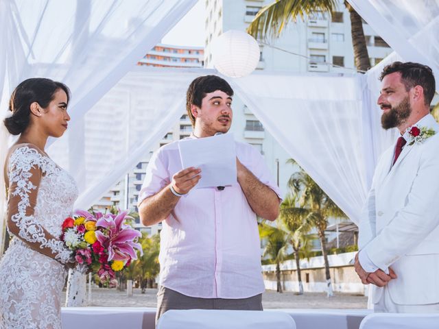 La boda de Matt y Viri en Acapulco, Guerrero 24