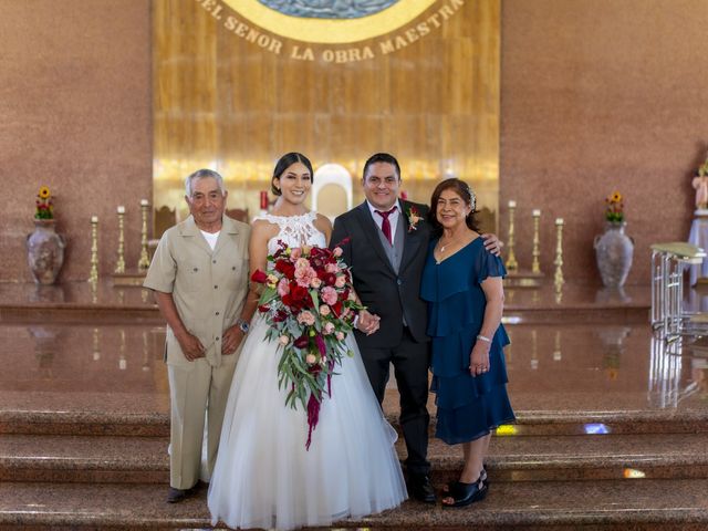 La boda de Fernando y Diana en León, Guanajuato 32