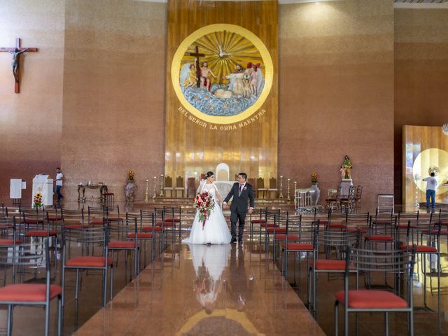 La boda de Fernando y Diana en León, Guanajuato 35