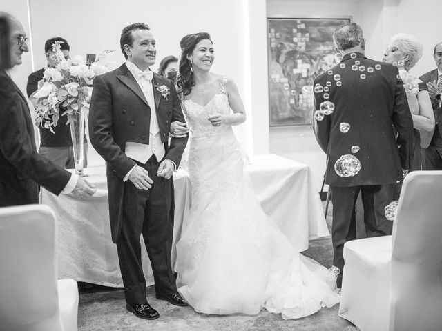 La boda de Patricio y Itzel en Miguel Hidalgo, Ciudad de México 22