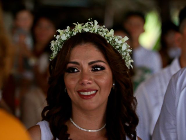 La boda de Juan Carlos y Nury en Ixtapa Zihuatanejo, Guerrero 22