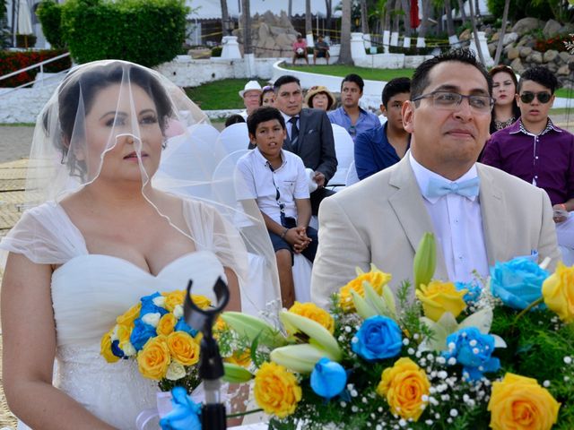 La boda de Rubén  y Sofía  en Manzanillo, Colima 6