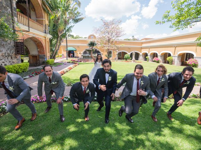 La boda de Rasek y Valeria en Xochitepec, Morelos 16