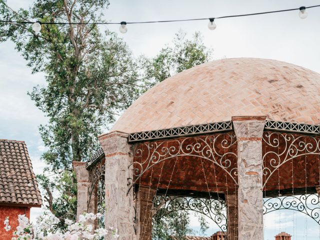 La boda de Luis y Sarai en Hermosillo, Sonora 64