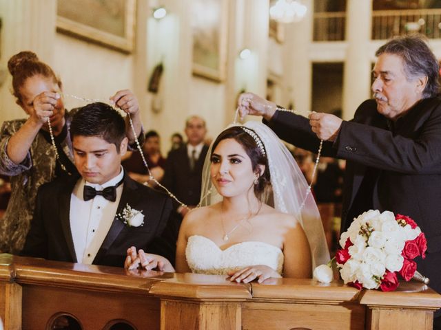 La boda de Cesar y Perla en Saltillo, Coahuila 26